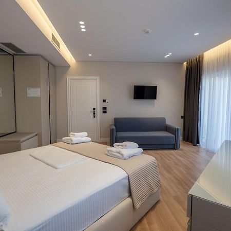 Ami Mar Hotel Saranda Zewnętrze zdjęcie