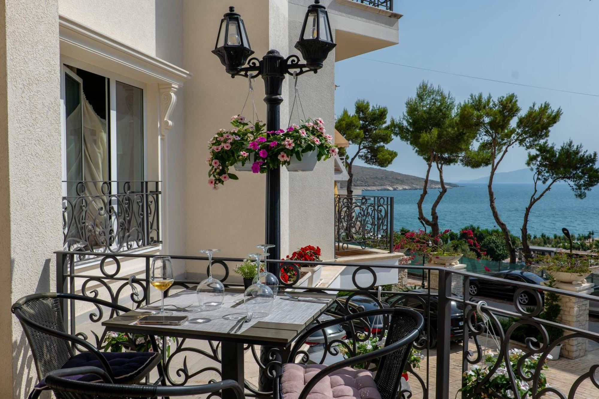 Ami Mar Hotel Saranda Zewnętrze zdjęcie