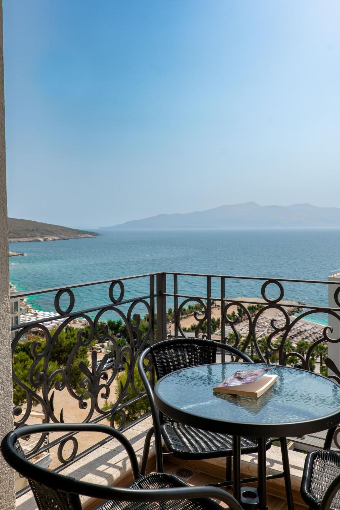 Ami Mar Hotel Saranda Zewnętrze zdjęcie