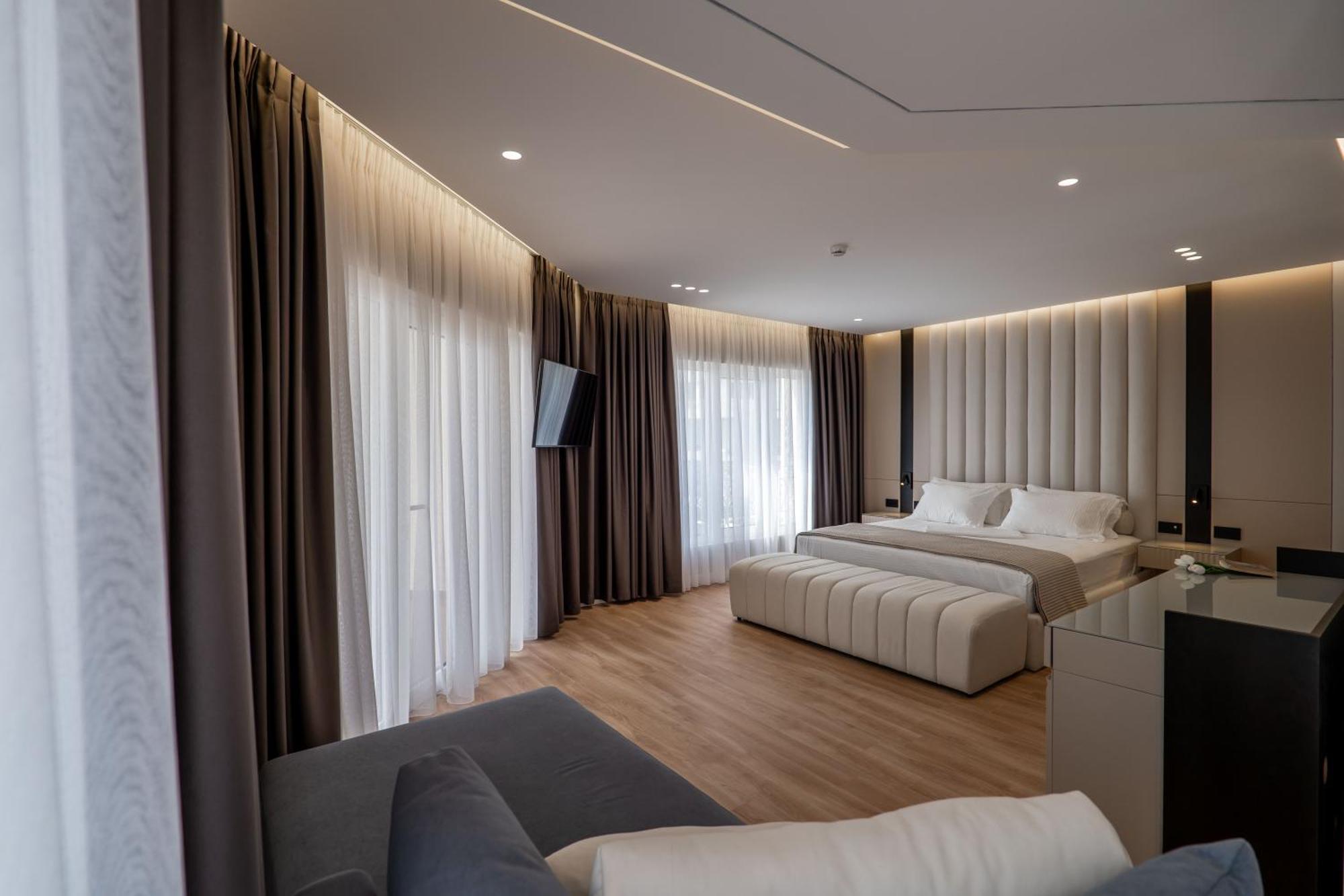 Ami Mar Hotel Saranda Zewnętrze zdjęcie