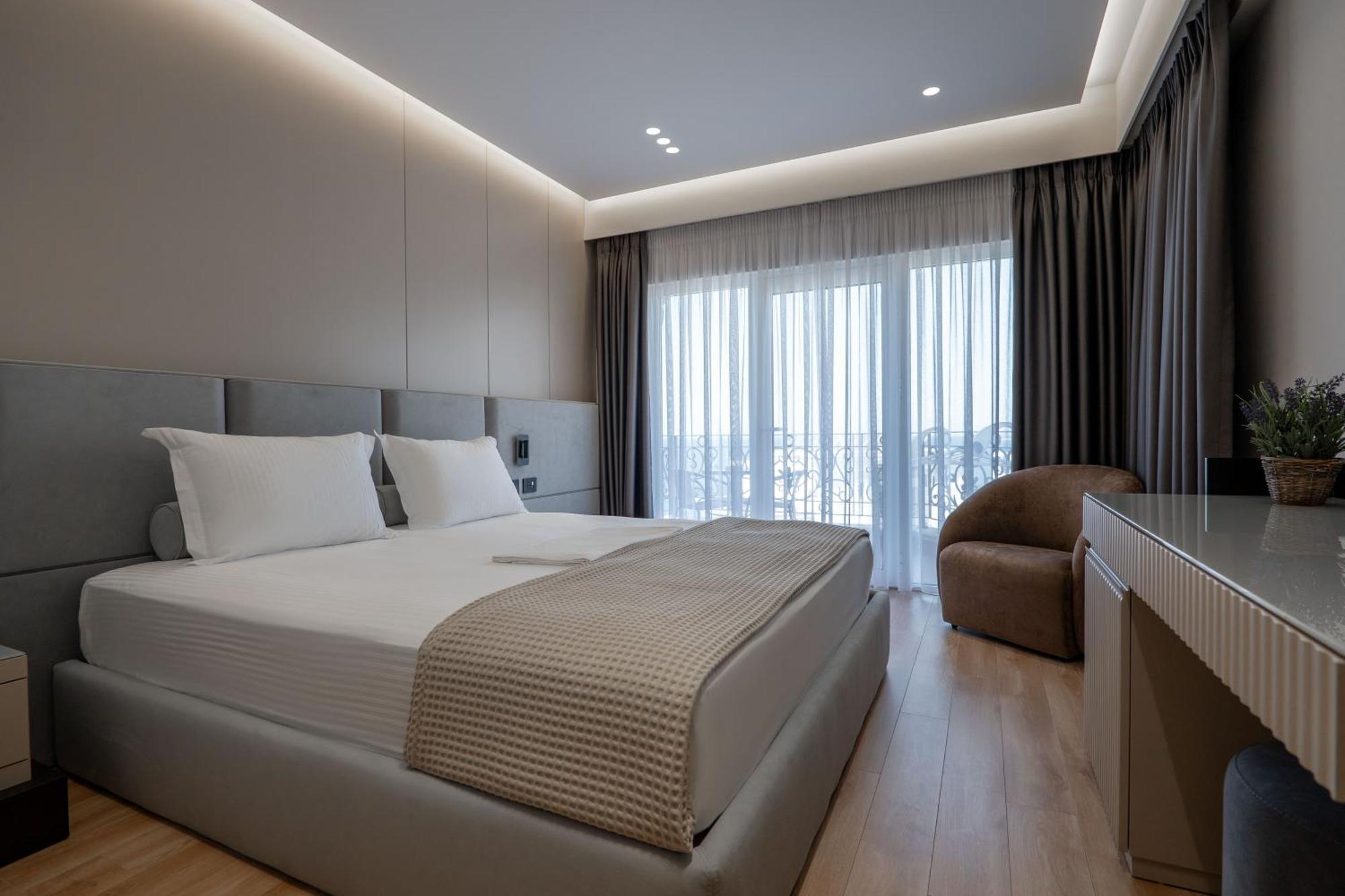 Ami Mar Hotel Saranda Zewnętrze zdjęcie