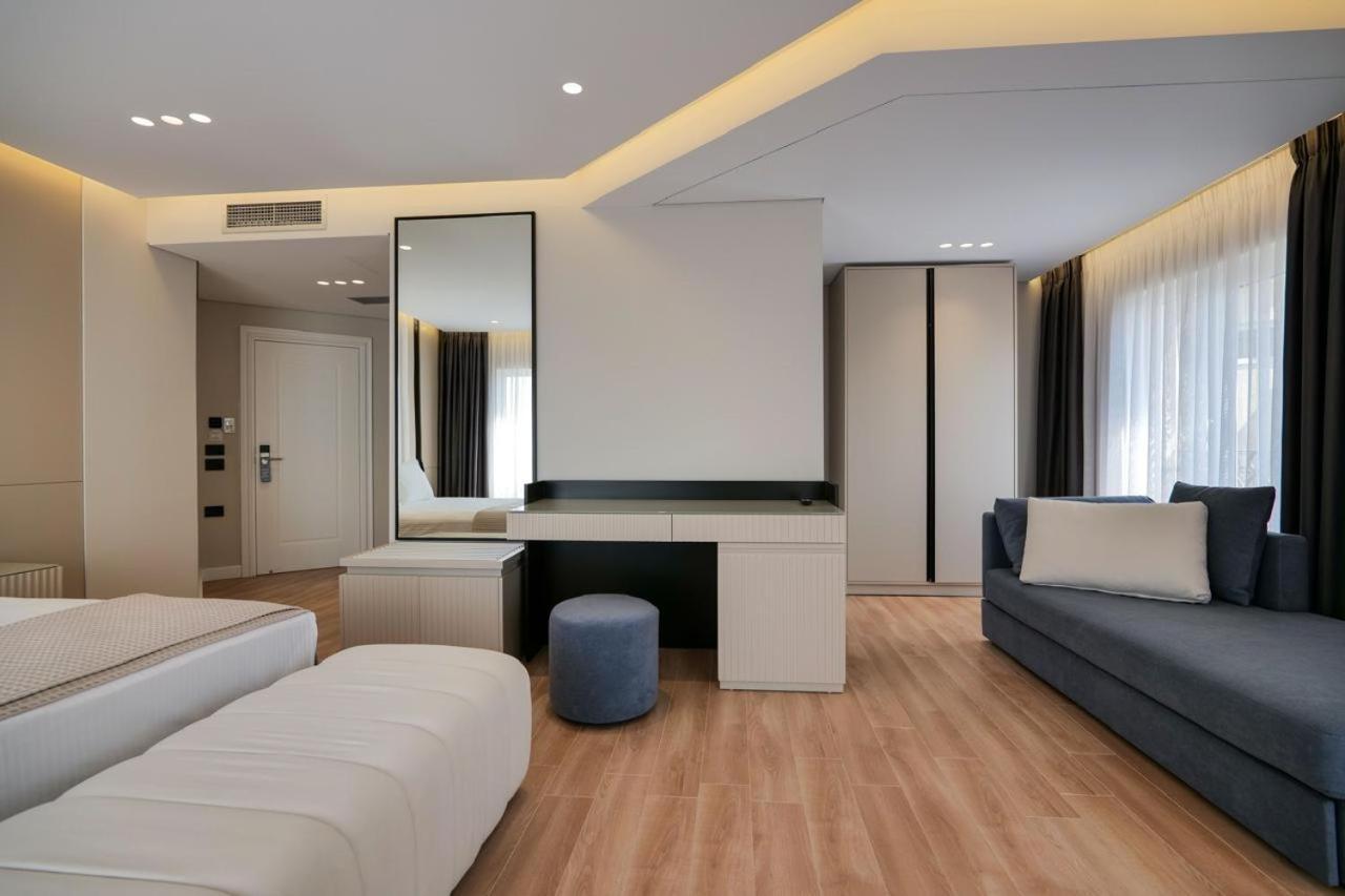 Ami Mar Hotel Saranda Zewnętrze zdjęcie